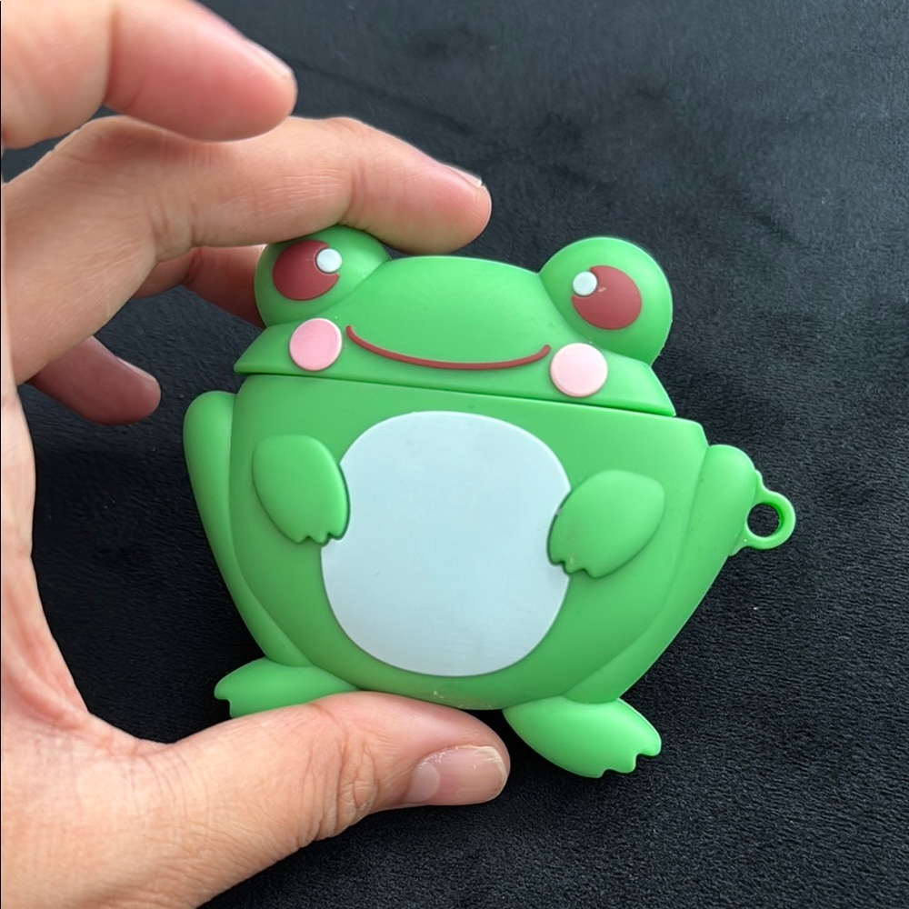Green Frog Silicone AirPods Case